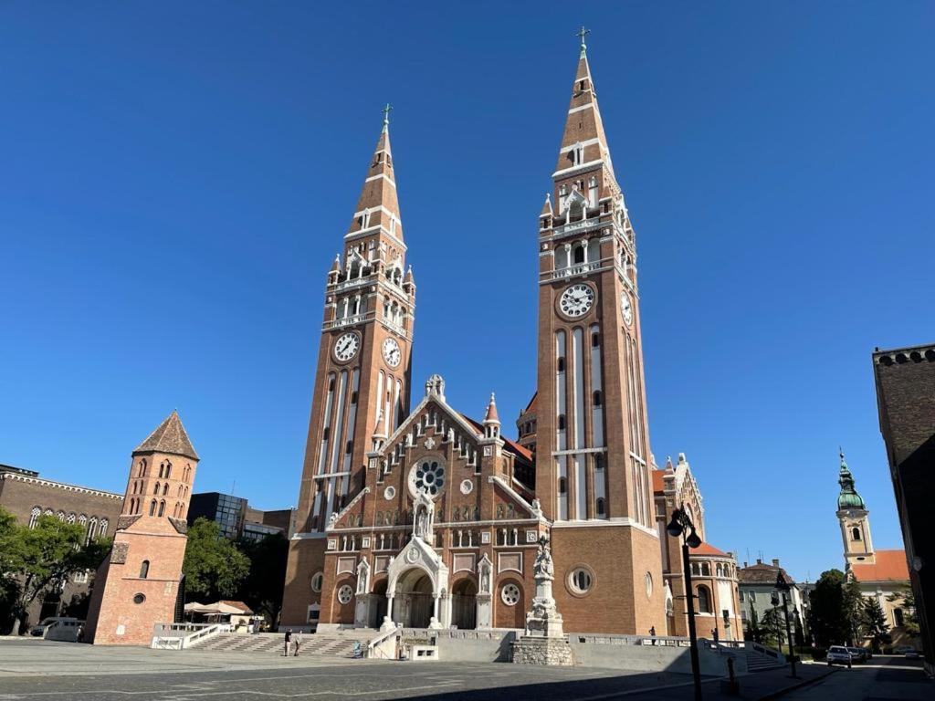 Synagoge View Loft Bestern Szeged Exterior photo